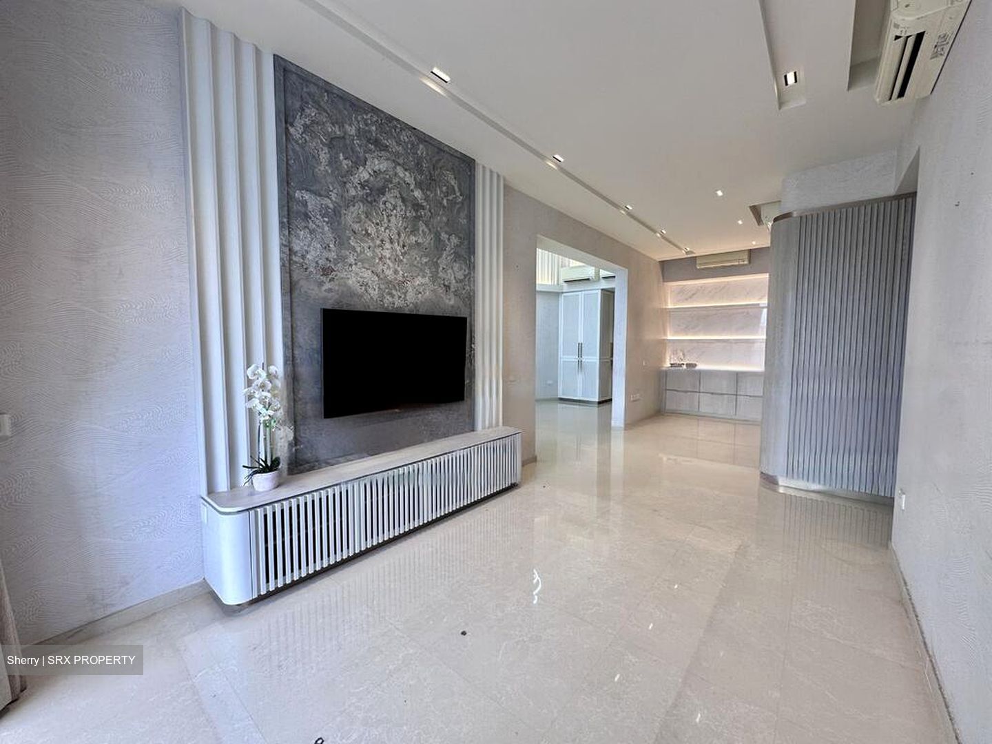 The Crest (D3), Condominium #479844041